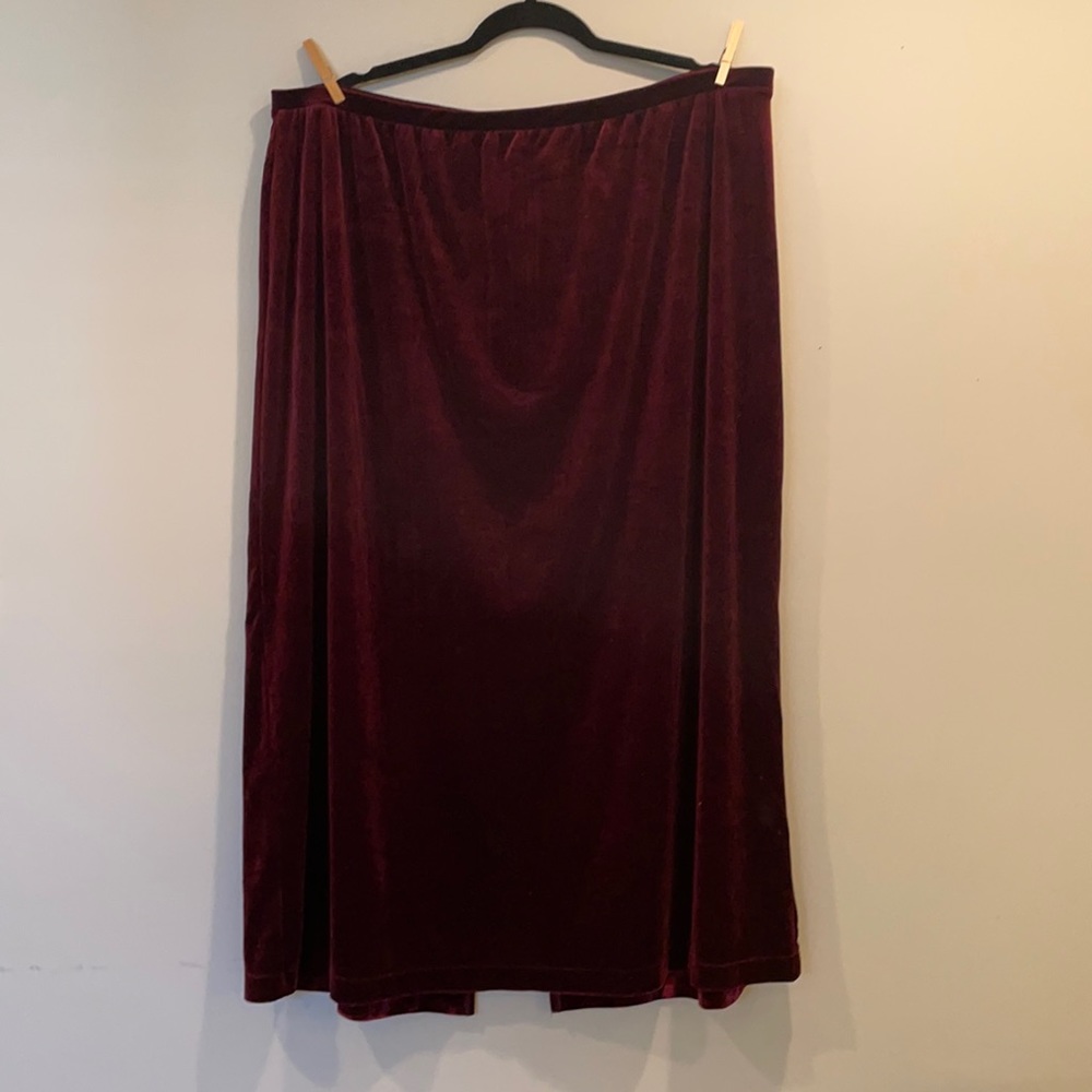 Stunning Burgundy Venezia Velvet Skirt